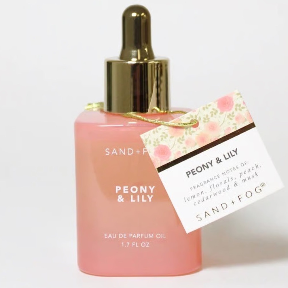 Sand + Fog Peony & Lily
